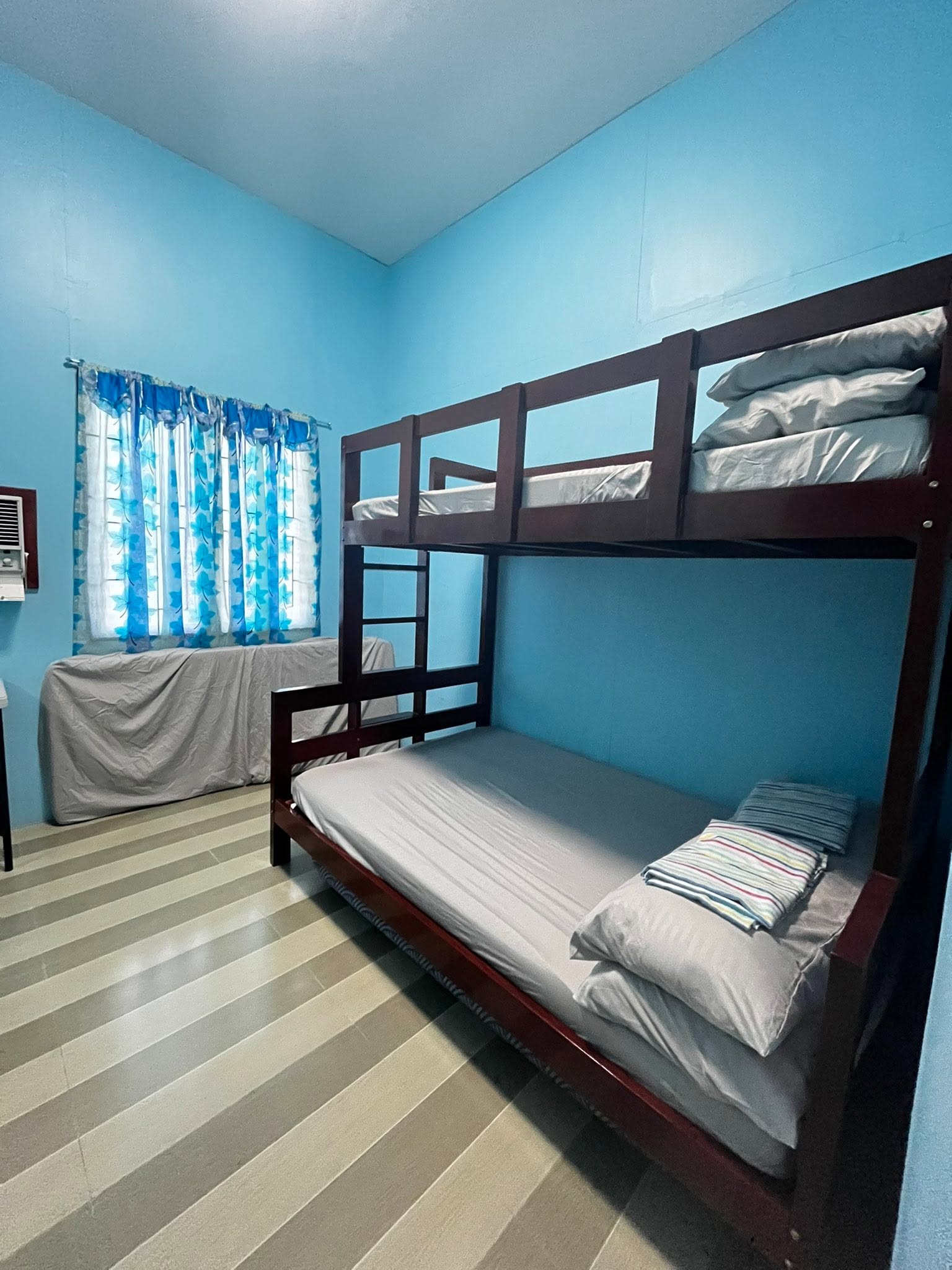 Comfortable Airconditioned Bedroom Setup